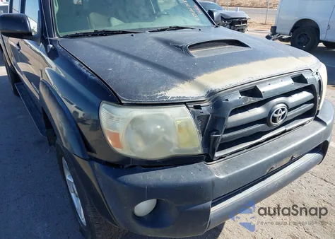 2005 Toyota Tacoma Prerunner V6 z USA, uszkodzony, nr VIN 5TEKU72N95Z101933